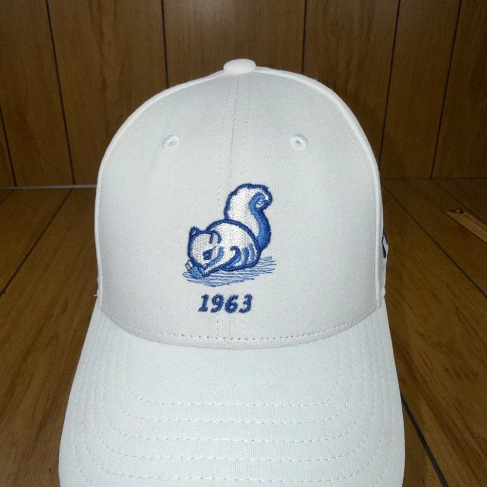 Under Armour Youth White Cowans Ford Country club Golf hat